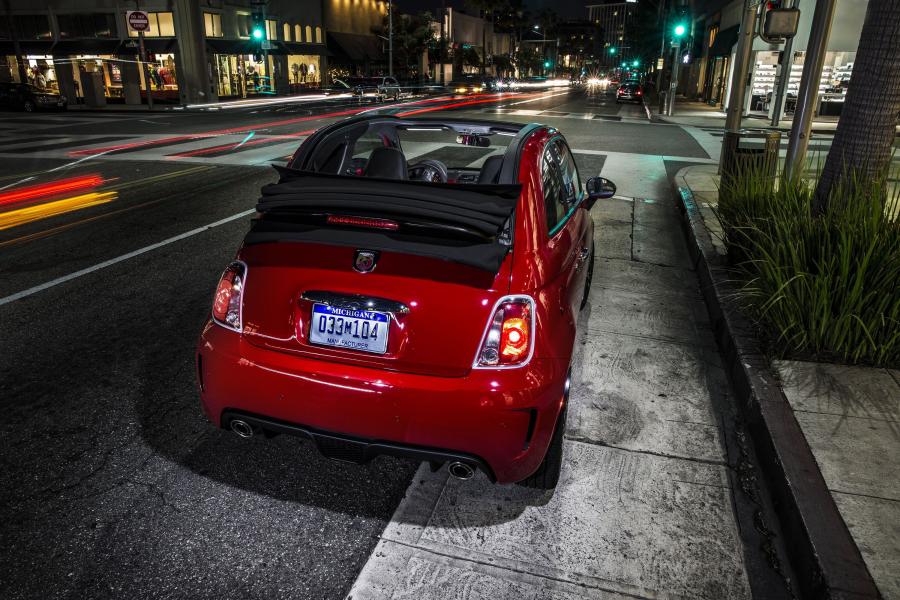  Fiat 500C Abarth 2013 года  (NA) (фото 8 из 35)